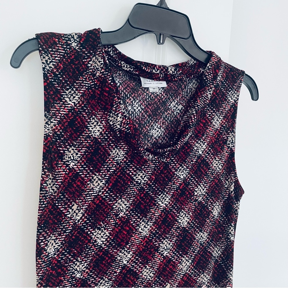 Tahari Arthur S. Levine Red and Beige Plaid Sleeveless Cow…